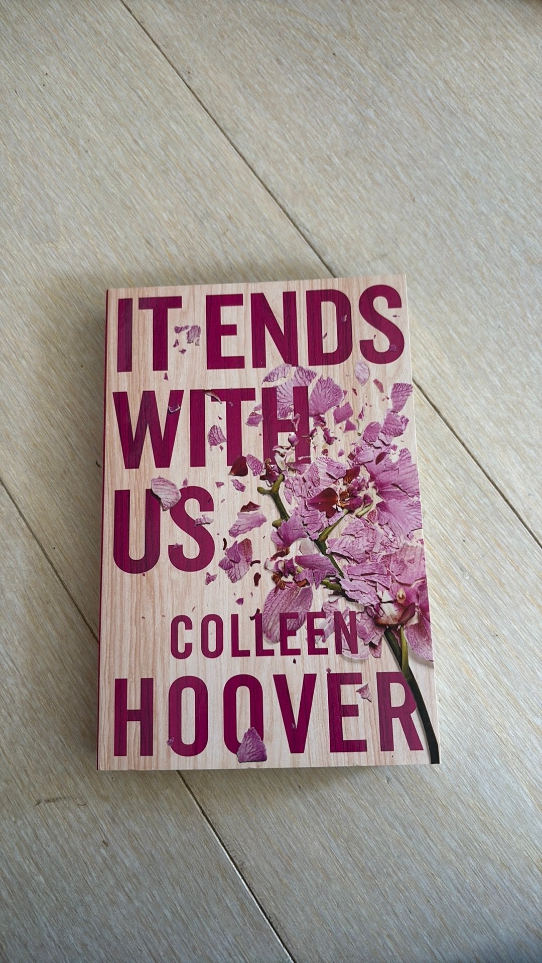 It ends with us - Colleen Hoover, Ophalen of Verzenden, Zo goed als nieuw