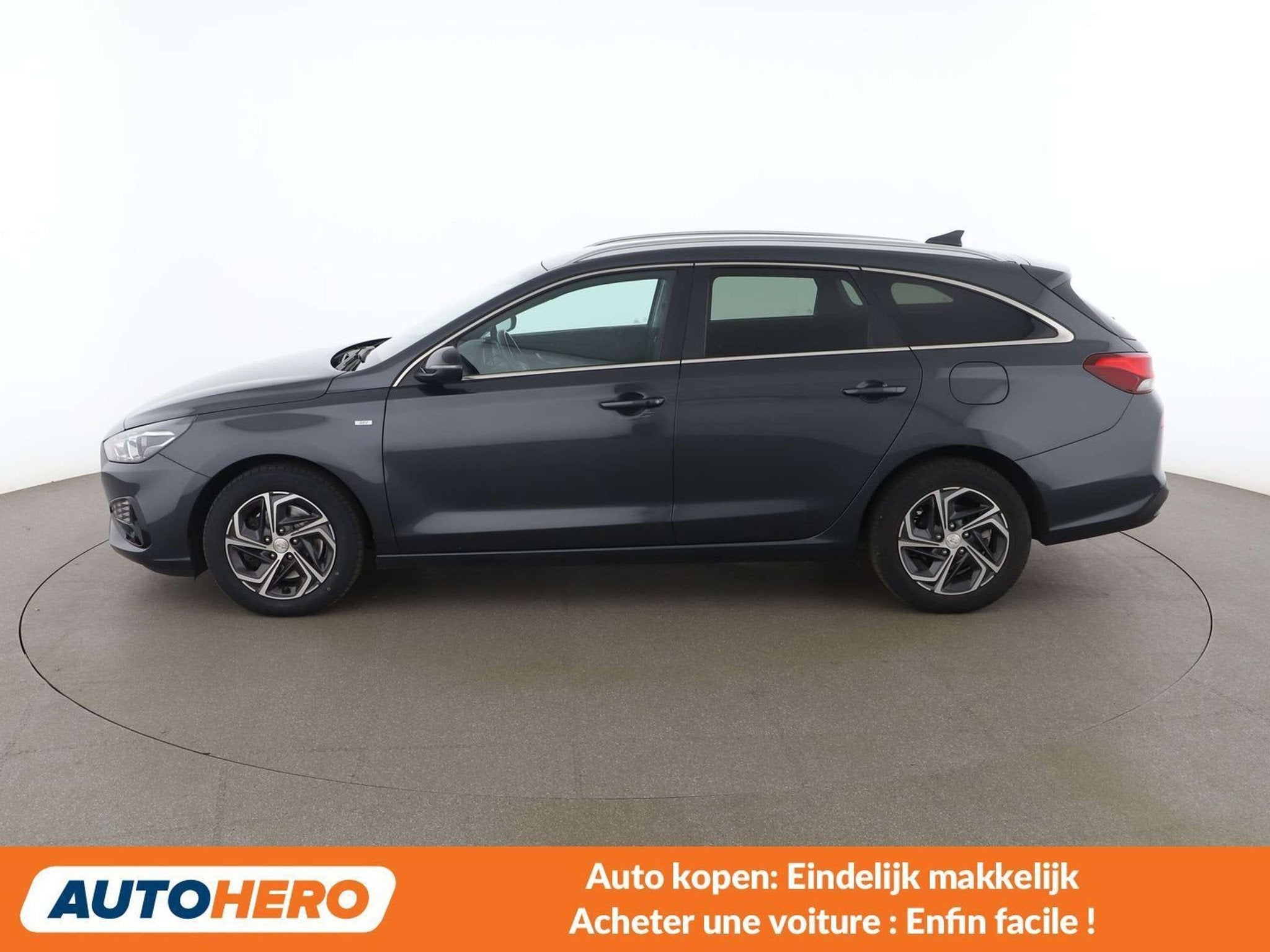 Hyundai i30 1.0 T-GDI Mild-Hybrid Creative (bj 2023), Stof, Gebruikt, 120 pk, 1439 kg