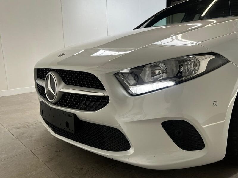 Mercedes-Benz Classe A, Voorwielaandrijving, https://public.car-pass.be/vhr/d7bcc48c-1e19-435d-8b85-bf6cc3ec1d09, 1380 kg, Gebruikt