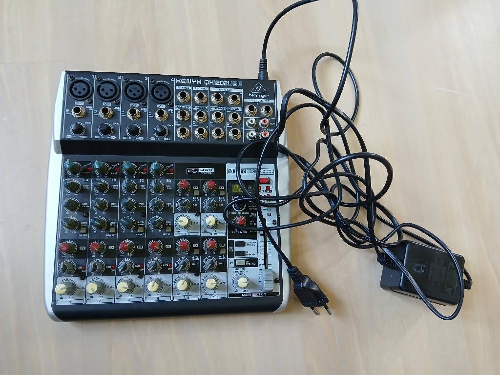 Behringer QX1202 USB-mixer, Muziek en Instrumenten, Ophalen, Gebruikt