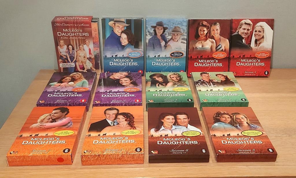 Mcleod's daughters - 54 DVD’s, Cd's en Dvd's, Boxset, Drama, Ophalen of Verzenden, Zo goed als nieuw