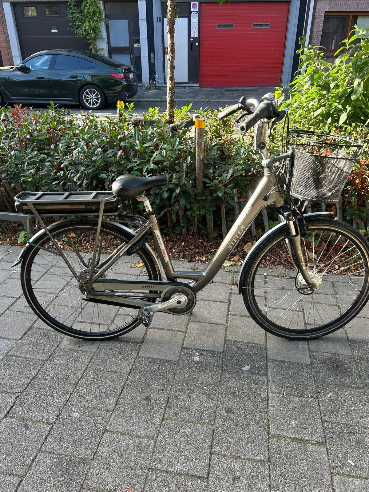 Elektrische fiets stella in prima staat, Fietsen en Brommers, Ophalen, Zo goed als nieuw