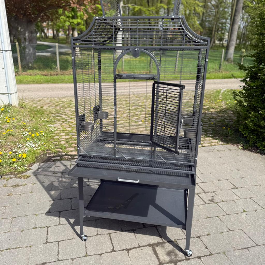 Montana Madeira 2 kooi, Ophalen, Zo goed als nieuw, Aluminium, Vogelkooi