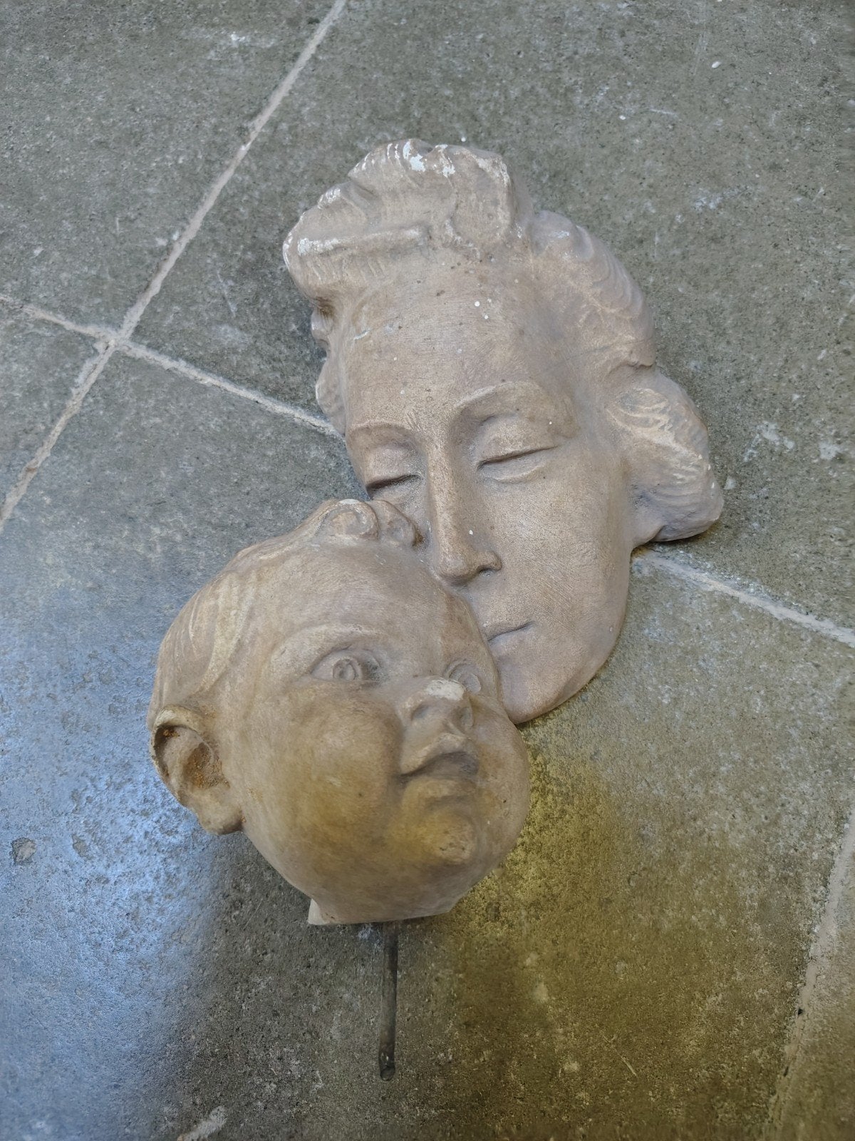 Moeder en kind Maurice Vander Meeren Tielt, Antiek en Kunst, Kunst | Beelden en Houtsnijwerken, Ophalen of Verzenden, Op sokkel