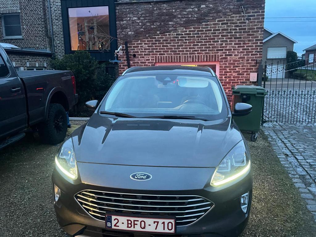 Ford Kuga hybride 2022, Autos, Ford, Argent ou Gris, Achat, Euro 6, Noir