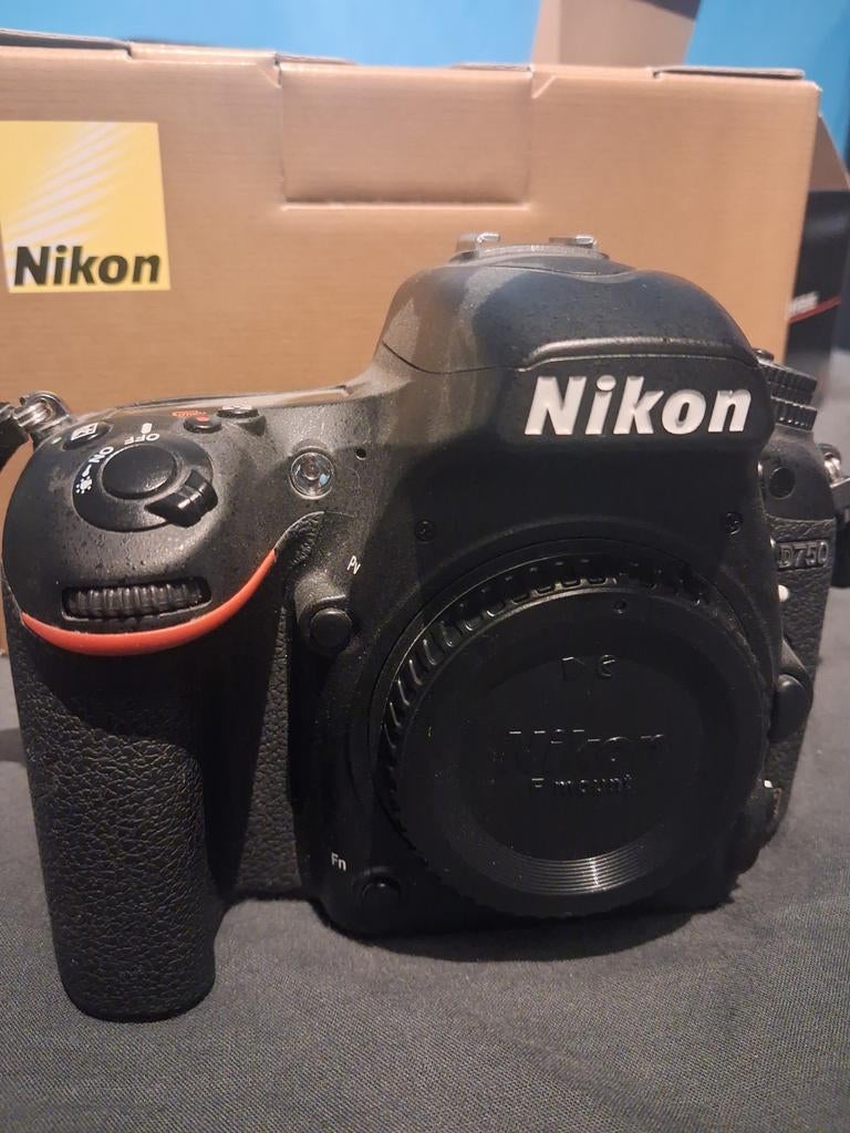 Nikon D750 full frame + sigma DG 24-70 Hsm, Audio, Tv en Foto, Foto | Lenzen en Objectieven, Ophalen