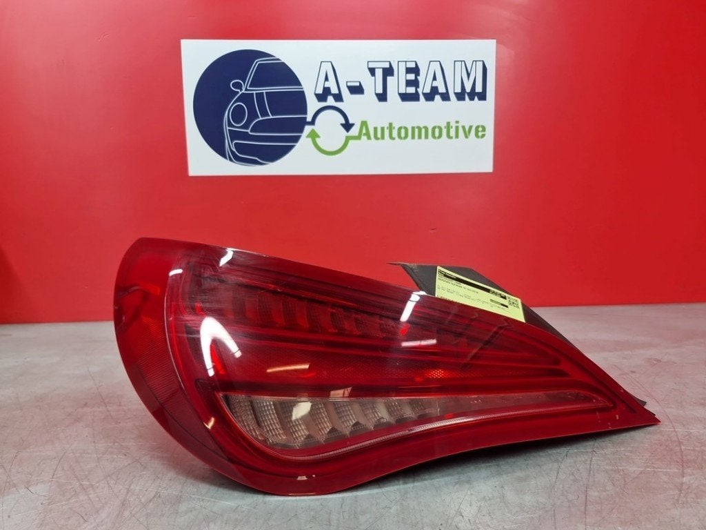 FEU ARRIÈRE GAUCHE CLA (117.3) (|A1179060301|A1179062300|), Mercedes-Benz, Utilisé, Dialog.mb@mercedes-benz.com, Mercedes-Benz AG