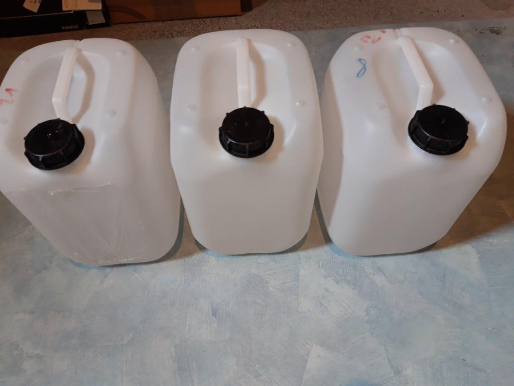 Bouteilles de 10 L (3 pièces), Enlèvement, Comme neuf