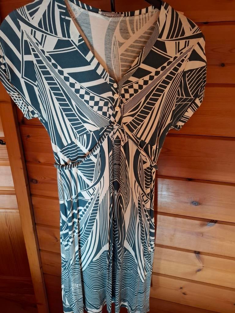 mooi kleedje, maat large, Ophalen, Zo goed als nieuw