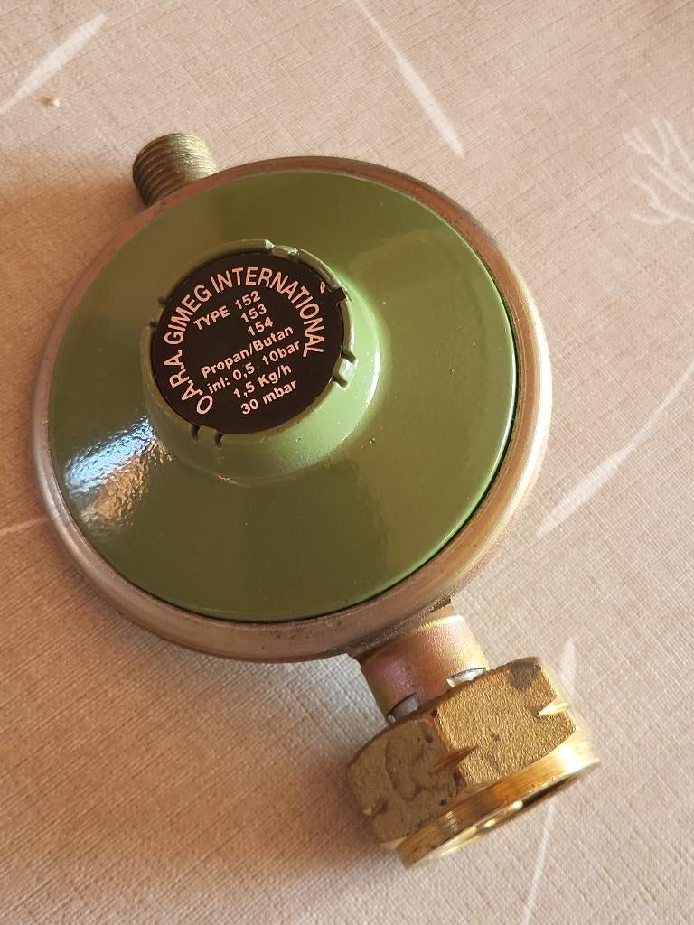 Régulateur de pression de gaz GIMEG, Caravanes & Camping, Accessoires de camping, Comme neuf, Enlèvement ou Envoi