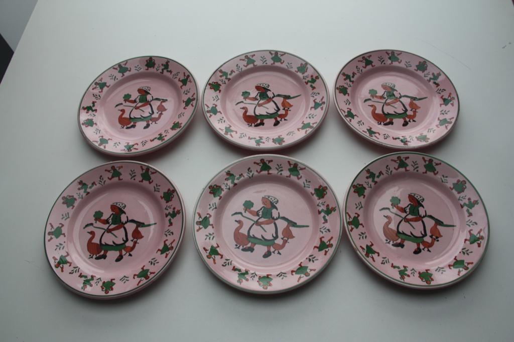 Smf schramberg 6 roze bordjes eendenhoedster, Verzenden