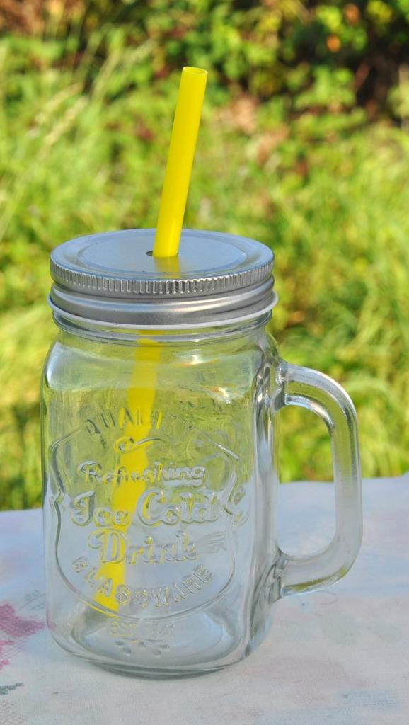 chope en verre neuve pour drink avec couvercle et paille, Enlèvement ou Envoi, Neuf, Verre, Verre ou Verres