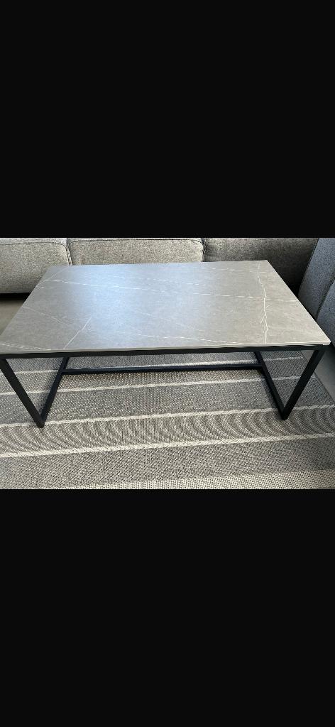 table basse, Enlèvement