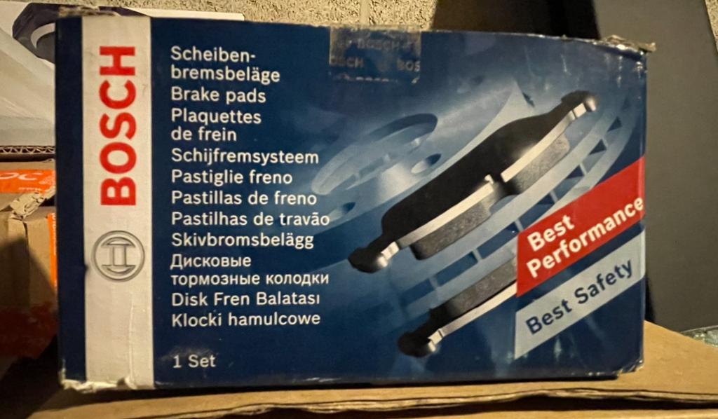 Nieuwe remblokken van Bosch, Auto-onderdelen, Ophalen, Nieuw, Lada