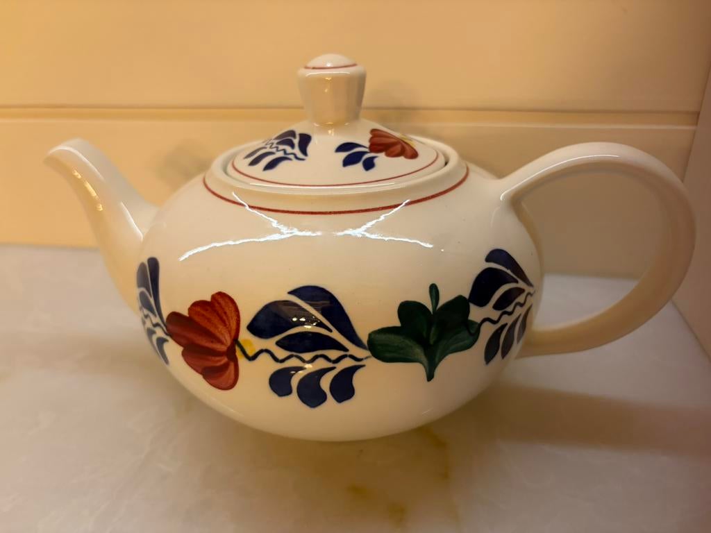 Theepot van Villeroy & Boch, Ophalen