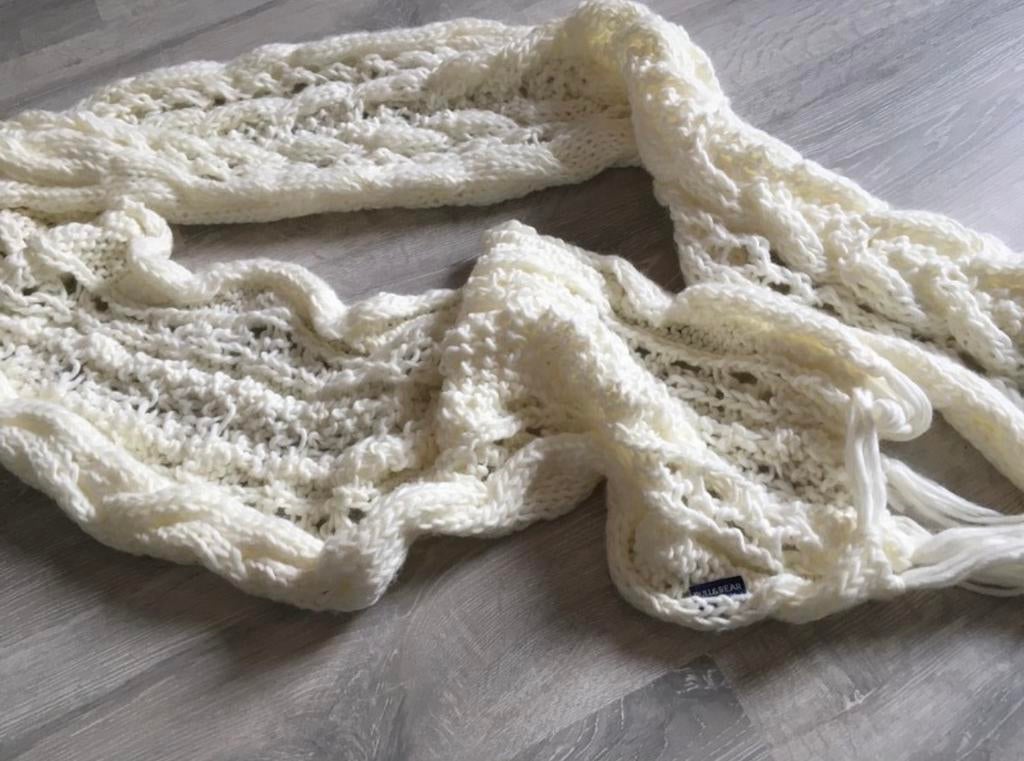 nouvelle écharpe blanche, Pull & Bear, Enlèvement ou Envoi, Neuf, Écharpe