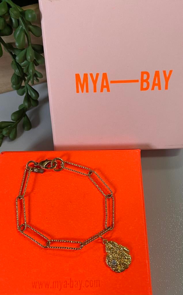 Bracelet avec grigri MYA-BAY - 35€, Comme neuf, Bois