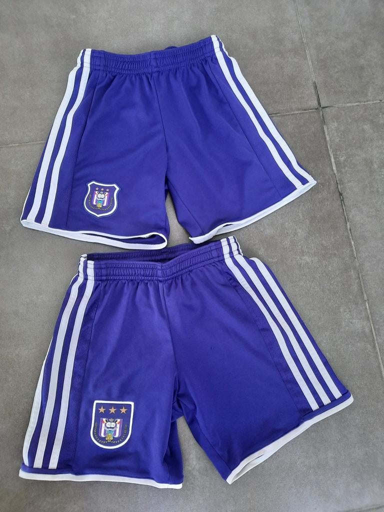 2 broekjes/ shorts van Anderlecht maat 128, Enlèvement ou Envoi, Comme neuf