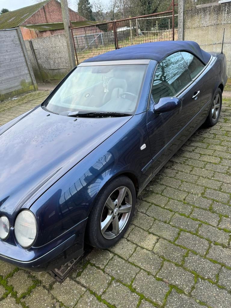 Mercedes clk 230 cabriolet, Autos, Cuir, Achat, Cabriolet, Particulier