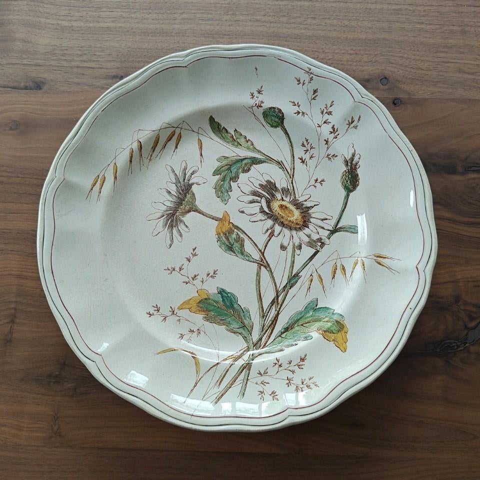 Une assiette Marguerite Longchamp, Antiquités & Art, Enlèvement ou Envoi
