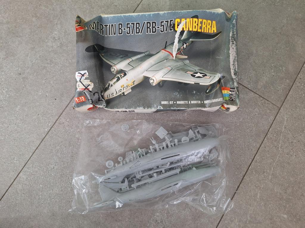 Airfix Martin B-57B/RB-57E Canberra, Enlèvement