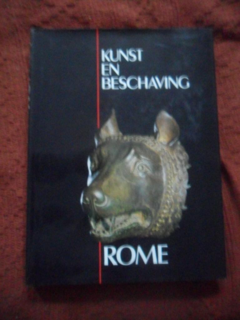 Kunst en Beschaving, Boeken, Christian Papeians, Overige onderwerpen, Ophalen, Gelezen