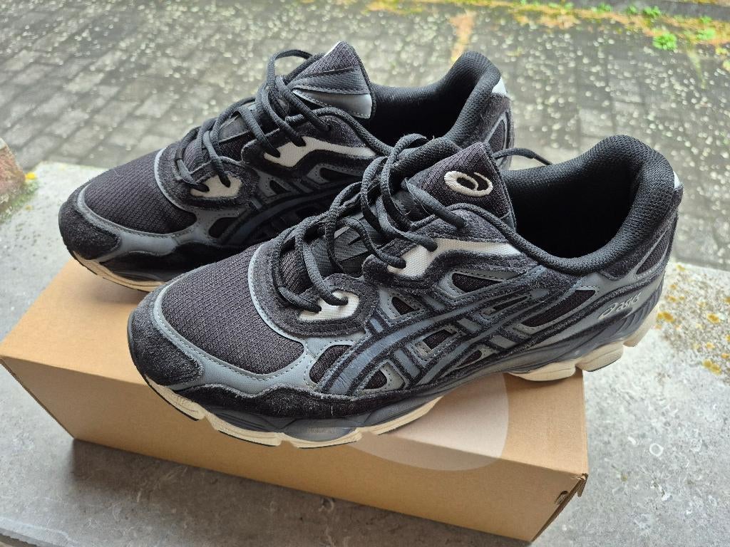 Nouvelle Asics Gel-NYC taille 46.5, Neuf, Enlèvement, Asics, Baskets