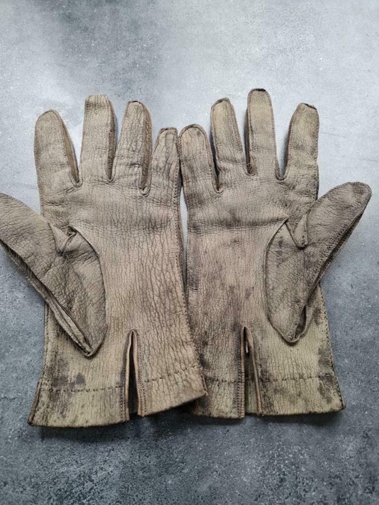 duitse officier handschoenen, Verzenden