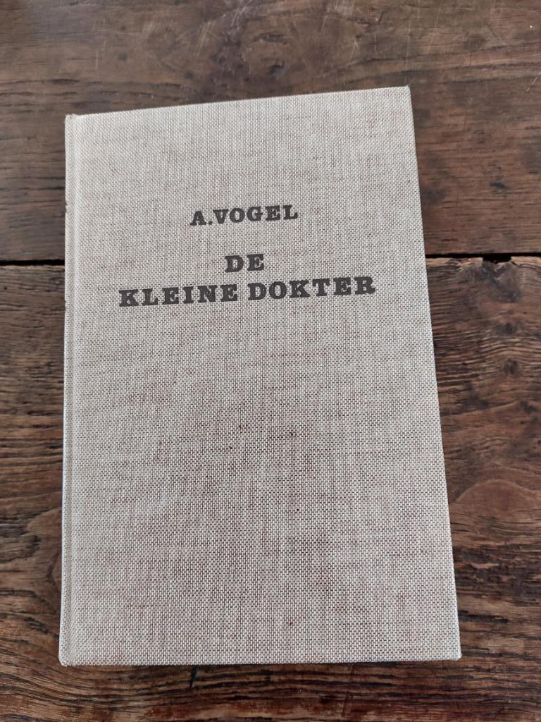 De kleine dokter  A. Vogel, Boeken, Ophalen of Verzenden