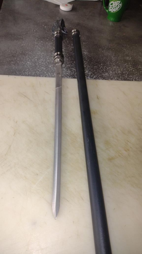 Canne de collection  ( Boa / serpent ) épée