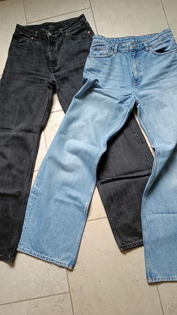 2x jeans monki maat 28 en 29, Ophalen of Verzenden, Zo goed als nieuw