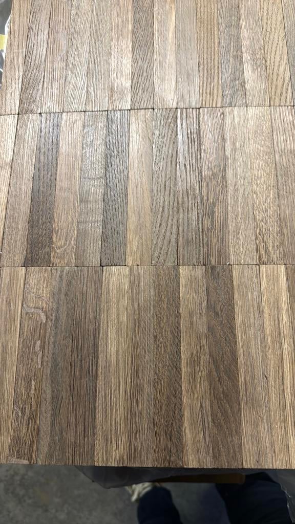Massief eiken kerngerookt parket brut 11m2 lot, Doe-het-zelf en Bouw, Hout en Planken, Nieuw, Overige typen, Eiken, Minder dan 200 cm