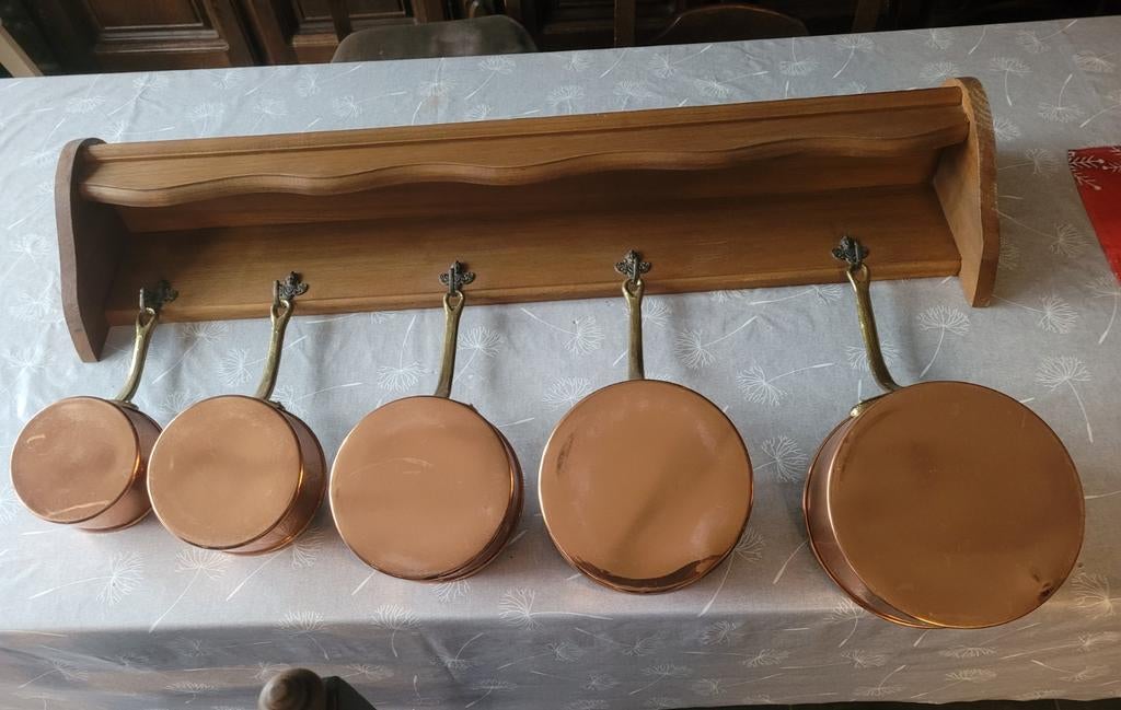 Archelle avec 5 poêlon en cuivre, Antiquités & Art, Enlèvement, Cuivre