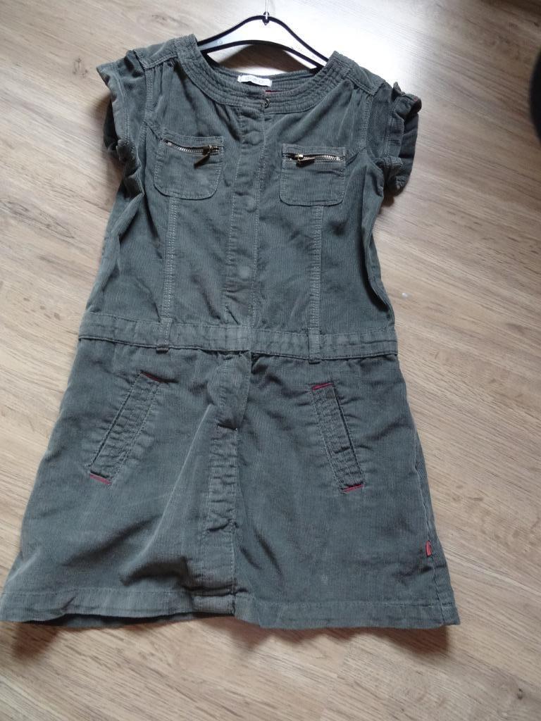Robe OKAIDI 8 ans, Enfants & Bébés, Vêtements enfant | Taille 128, Enlèvement, Comme neuf, Okaidi, Robe ou Jupe