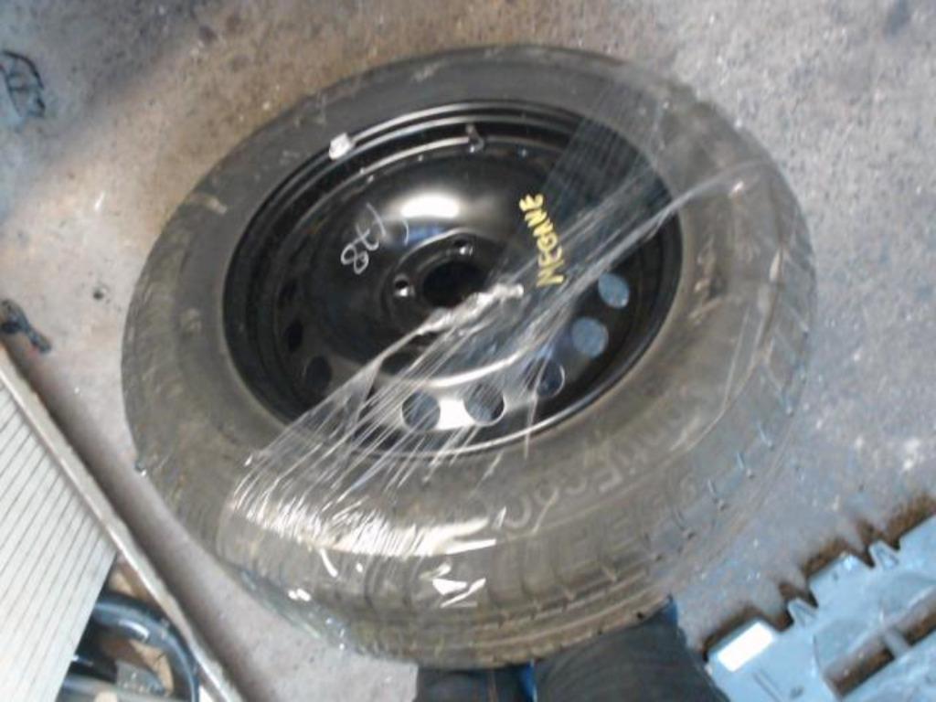 Roue Renault Megane 2 195/65r15 4 trous LP/14573, Autos : Pièces & Accessoires, Enlèvement, Utilisé, Renault