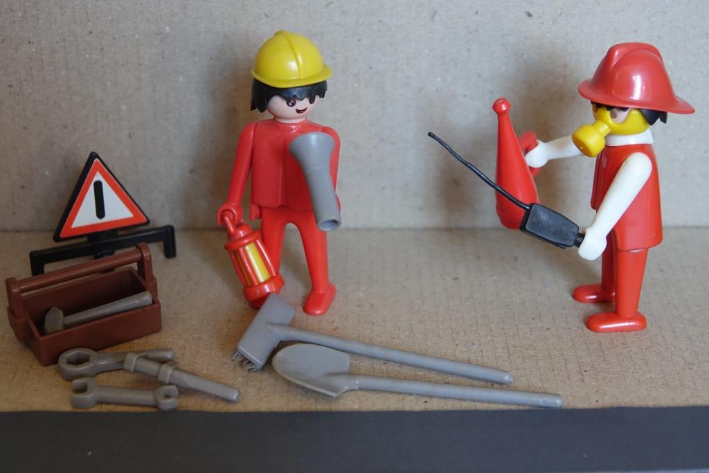 Playmobil vintage '70 : 2 x arbeider , gereedsschapskist ,, Kinderen en Baby's, Speelgoed | Playmobil, Ophalen of Verzenden, Gebruikt