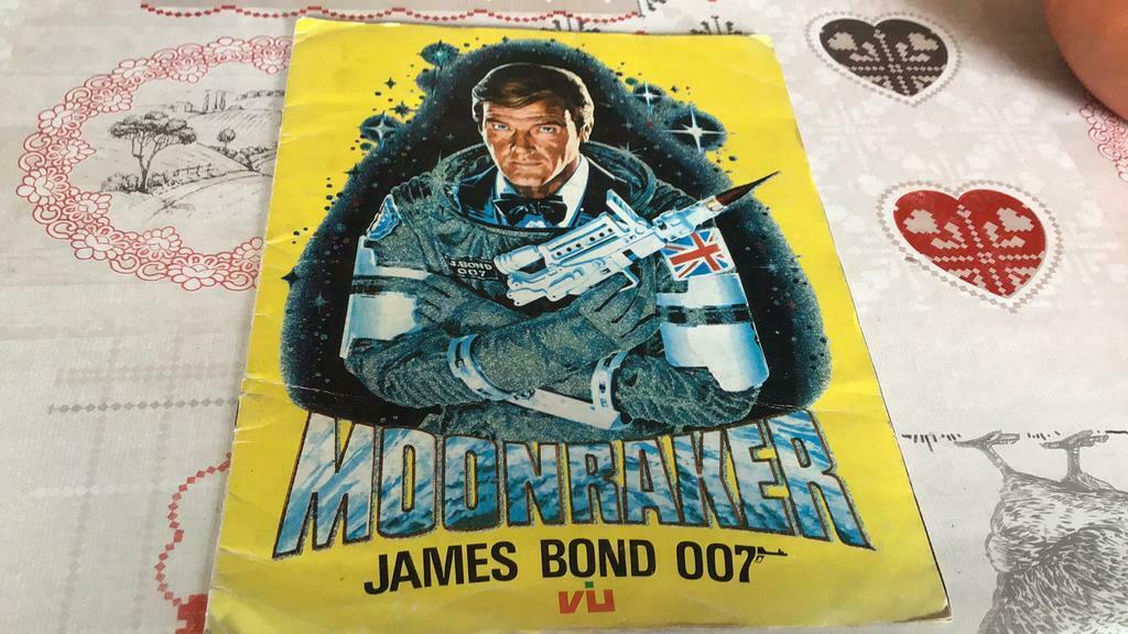 Moonraker(@), Ophalen of Verzenden, Gelezen, Plaatjesalbum