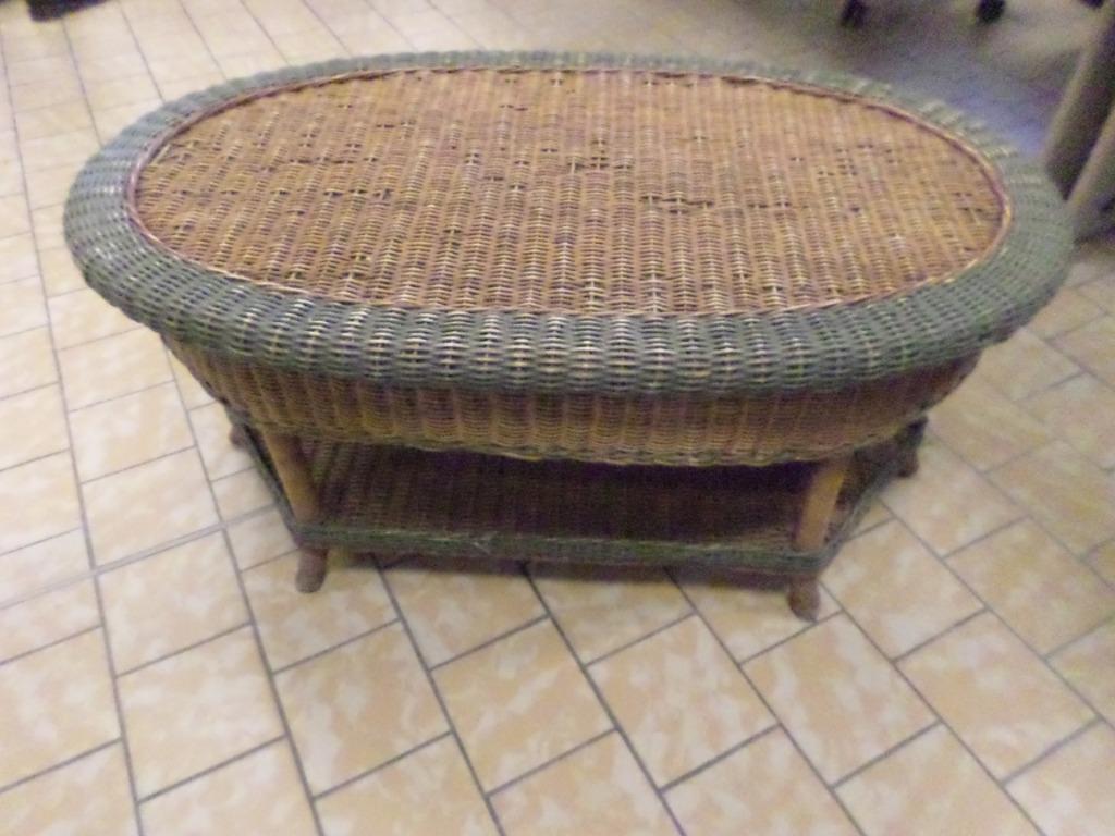 Table de salon en rotin, Maison & Meubles, Enlèvement, Utilisé, Ovale, Autres matériaux
