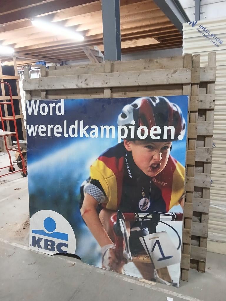Reclamepaneel, Ophalen