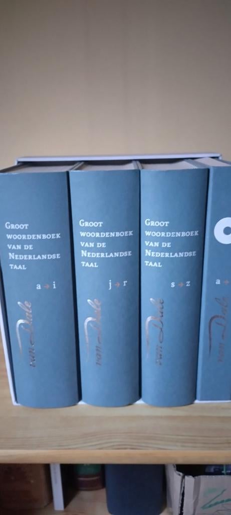 Van Dale ,woordenboek, Boeken, Ophalen