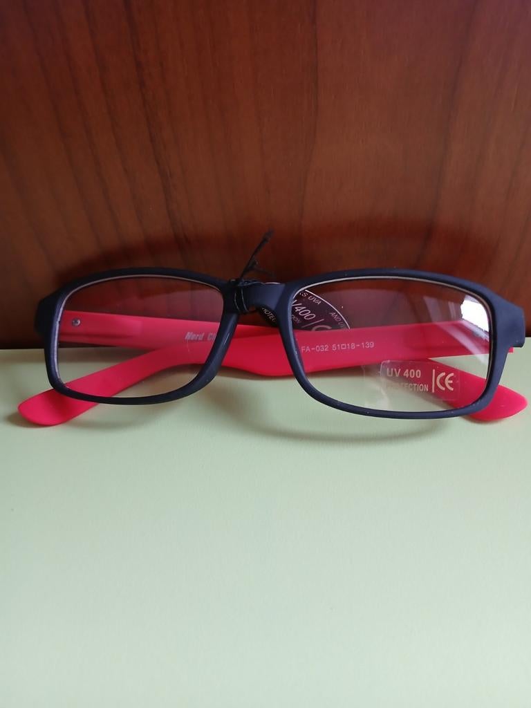 Mooie rood - zwarte bril, Ophalen of Verzenden, Nieuw, Rood, Bril