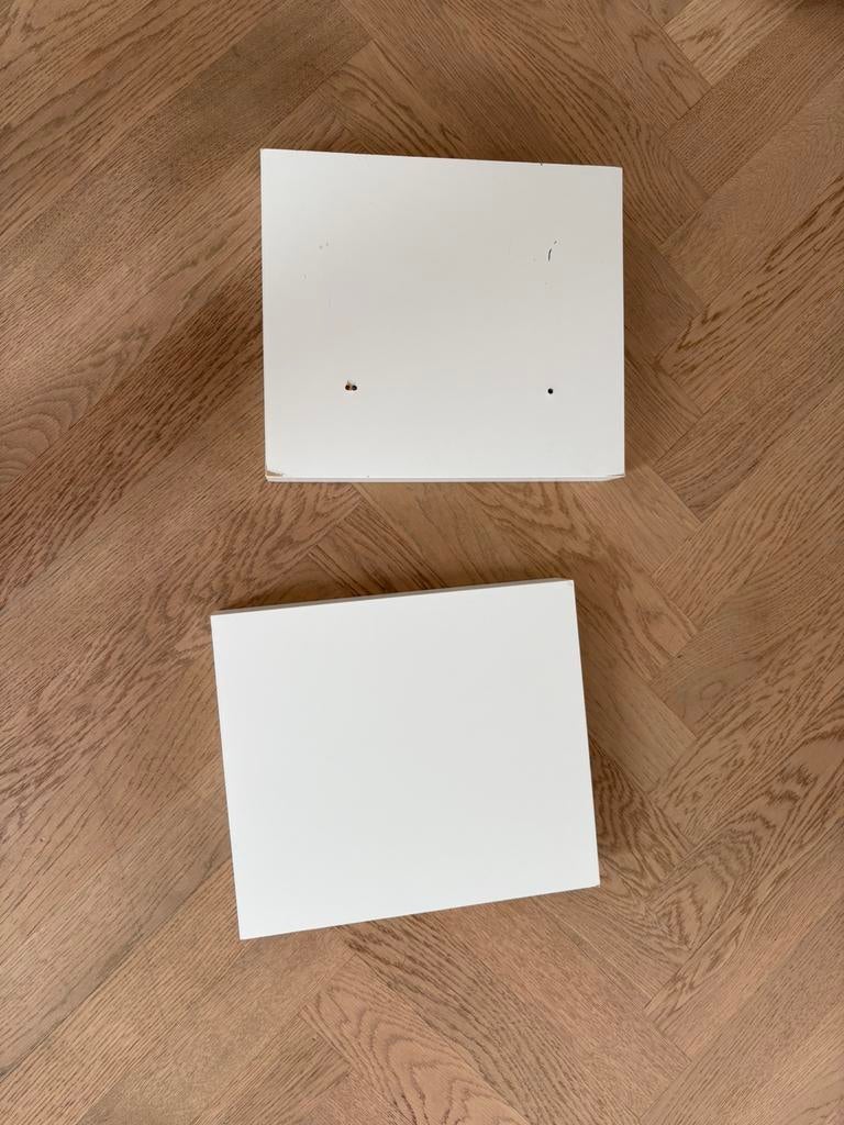Wandplanken Ikea Lack (2x) 30x26 cm, Huis en Inrichting, Ophalen of Verzenden, Gebruikt