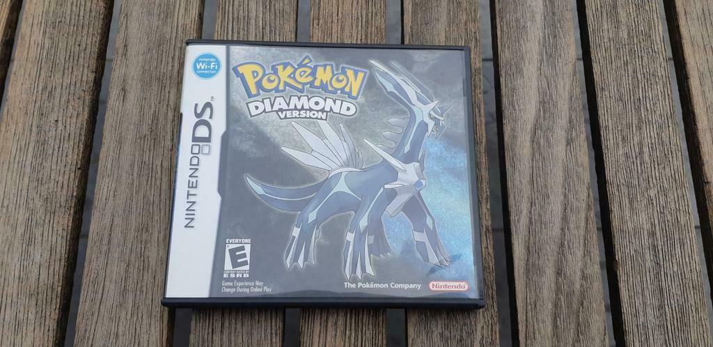 Pokémon Diamond, Games en Spelcomputers, Games | Nintendo DS, Ophalen of Verzenden, Zo goed als nieuw