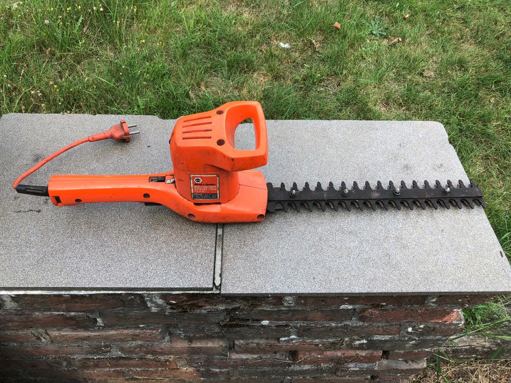 Heggenschaar, Ophalen, Gebruikt, Elektrisch, Black&decker