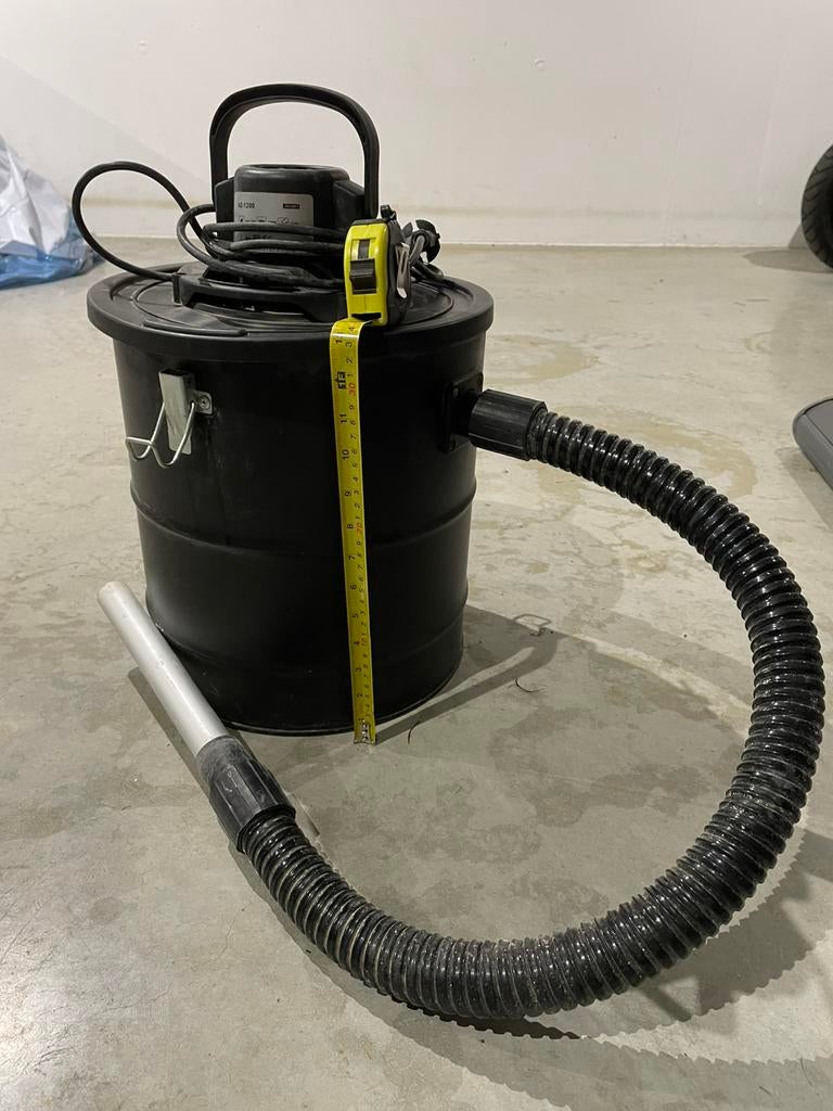 As stofzuiger, Elektronische apparatuur, Stofzuigers, Ophalen, Gebruikt, Reservoir, 1200 tot 1600 watt