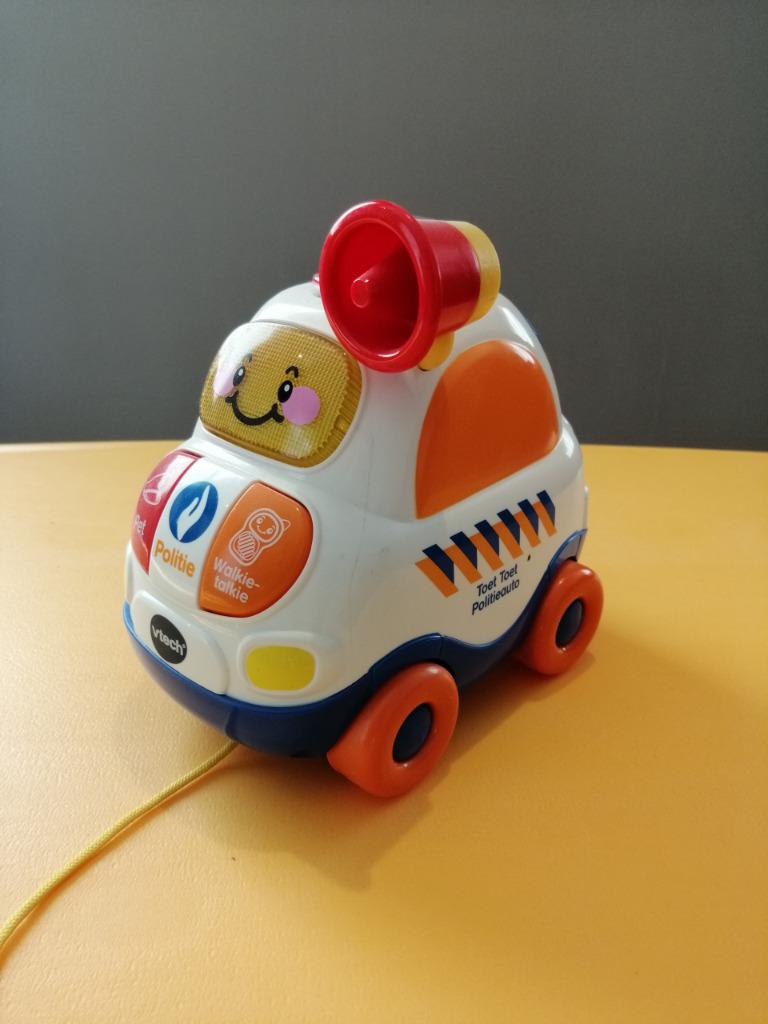 Vtech Toet toet politieauto, Ophalen, Zo goed als nieuw, 6 maanden tot 2 jaar