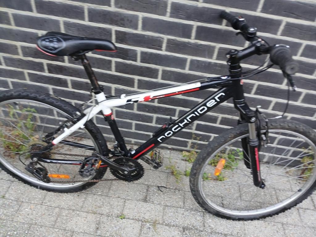 Velo, Enlèvement, Comme neuf