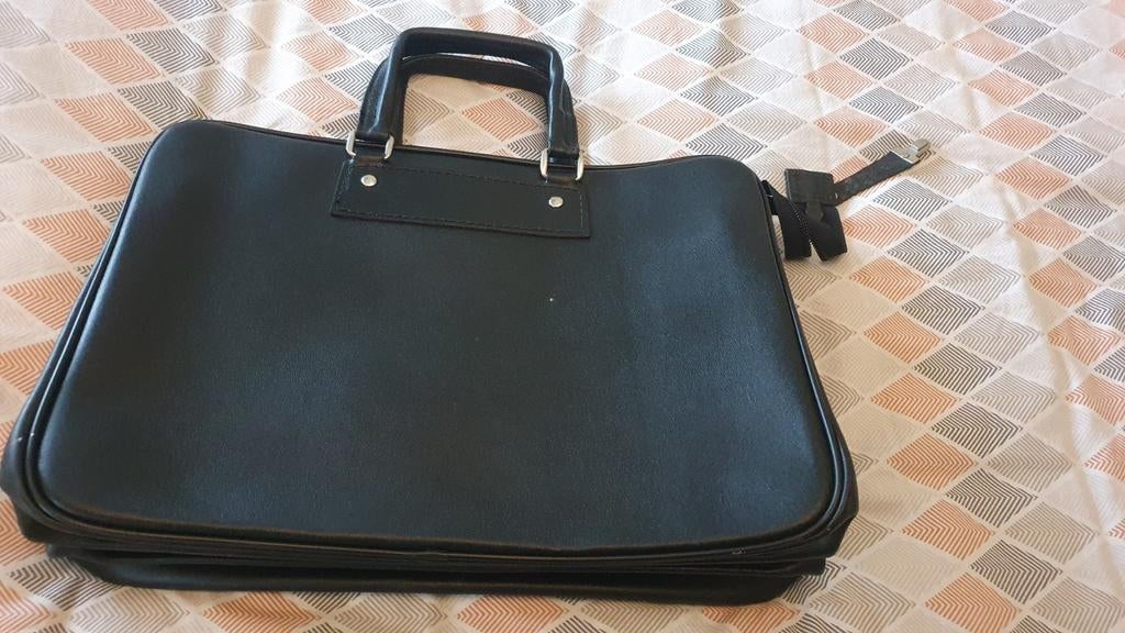 3570 Alken. Retro echt lederen boekentas., Ophalen, Nieuw