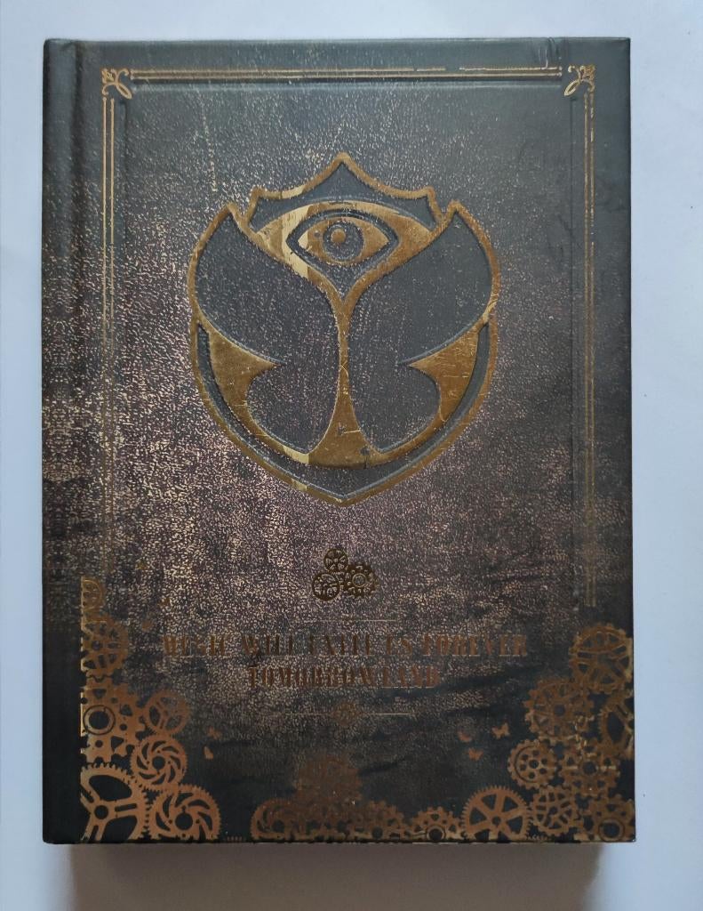 Tomorrowland Music Will Unite us Forever-10 years of madness, Enlèvement, Comme neuf, Dance, Coffret