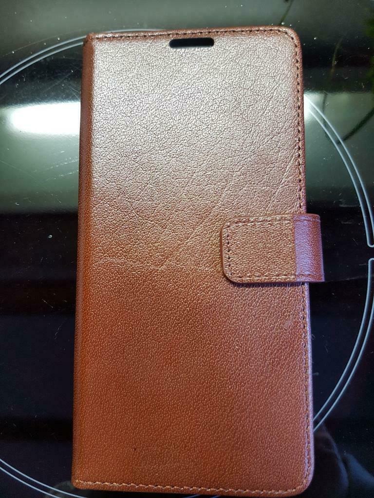 3 gsm hoesjes, Enlèvement ou Envoi, Neuf